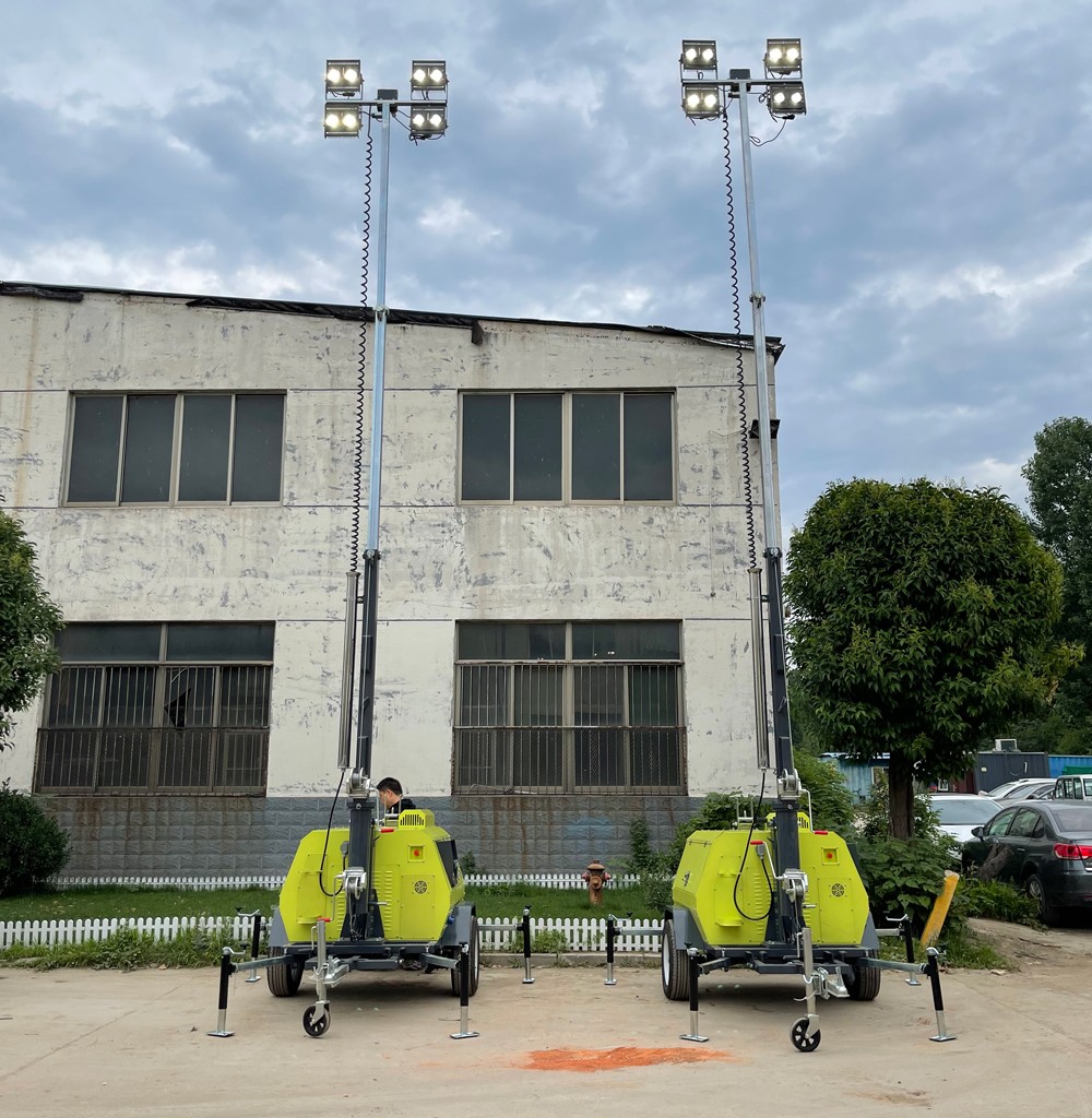 持續(xù)交貨中！山東思拓瑞克20臺(tái)9米移動(dòng)照明燈車陸續(xù)發(fā)貨發(fā)往蒙古國(guó)